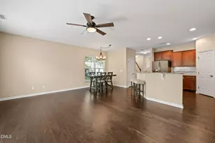 1004 Renewal Pl, Raleigh, NC 27603 - Photo 17