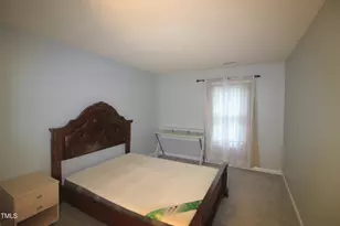 8136 Coleraine Ct, Raleigh, NC 27615 - Photo 15