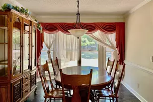 8136 Coleraine Ct, Raleigh, NC 27615 - Photo 5