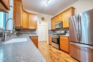 2106 Pear Tree Ln, Durham, NC 27703 - Photo 15