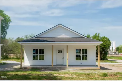 311 N Wilson Avenue, Dunn, NC 28334 - Photo 3