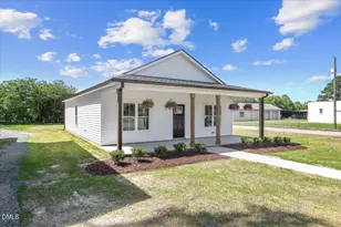 311 N Wilson Ave, Dunn, NC 28334 - Photo 3