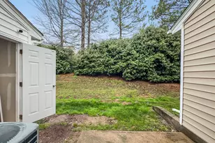 7931 Averette Hill Dr, Raleigh, NC 27616 - Photo 15