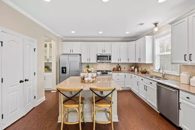 107 Carnie Court, Cary, NC 27513 - Photo 5