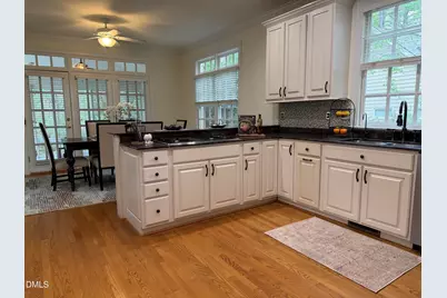 82101 Ehringhaus, Chapel Hill, NC 27517 - Photo 13