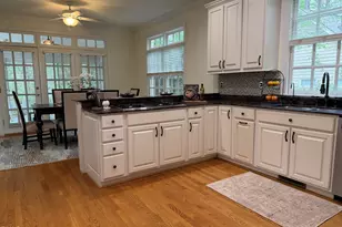 82101 Ehringhaus, Chapel Hill, NC 27517 - Photo 13