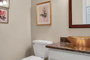 82101 Ehringhaus, Chapel Hill, NC 27517 - Photo 23
