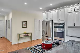 82101 Ehringhaus, Chapel Hill, NC 27517 - Photo 17