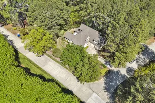 82101 Ehringhaus, Chapel Hill, NC 27517 - Photo 39