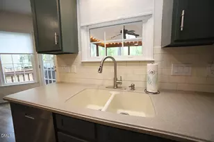 112 Spring Lake Ct, Durham, NC 27713 - Photo 7