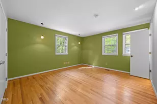 305 Plum Ln, Chapel Hill, NC 27517 - Photo 19