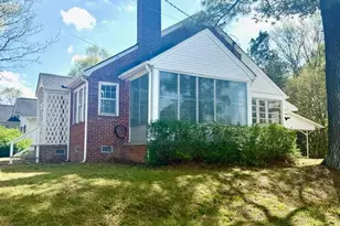 1207 College St, Oxford, NC 27565 - Photo 3