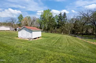 320 Barnette Ave, Roxboro, NC 27573 - Photo 33