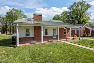 320 Barnette Ave, Roxboro, NC 27573 - Photo 5