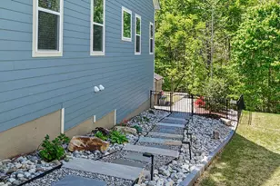 249 Scarlet Tanager Cir, Holly Springs, NC 27540 - Photo 59