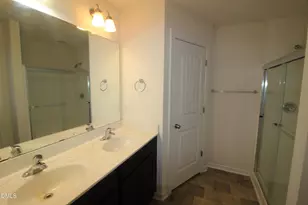 1025 Havenbrook Dr, Morrisville, NC 27560 - Photo 9