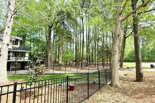 996 Cleland Dr, Chapel Hill, NC 27517 - Photo 41