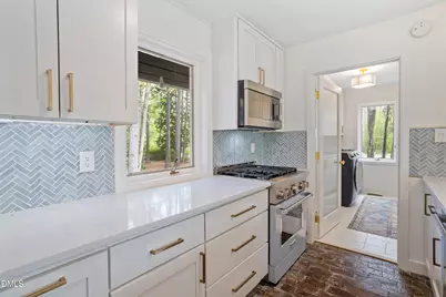 996 Cleland Drive, Chapel Hill, NC 27517 - Photo 17