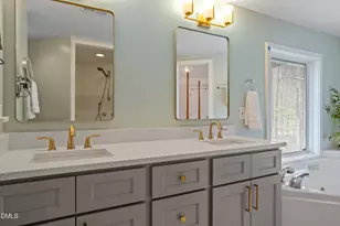 996 Cleland Dr, Chapel Hill, NC 27517 - Photo 25