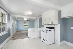 709 Wait Ave, Wake Forest, NC 27587 - Photo 5