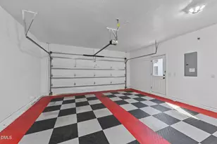 3901 Bluffwind Dr, Raleigh, NC 27603 - Photo 37