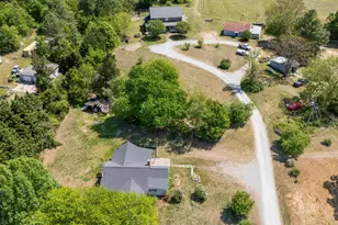 1770 Gentry Ridge Rd, Roxboro, NC 27574 - Photo 17
