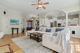 802 Landuff Ct, Cary, NC 27519 - Photo 7