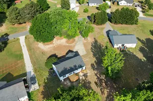 115 Sommerset Dr, Clayton, NC 27520 - Photo 31
