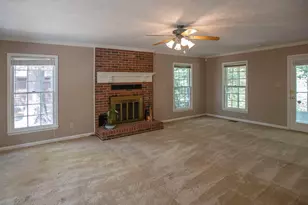 1929 Partridge Ct, Fayetteville, NC 28304 - Photo 5