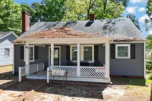 913 Woodrow St S, Wilson, NC 27893 - Photo 3