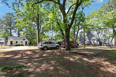 913 Woodrow Street S, Wilson, NC 27893 - Photo 35