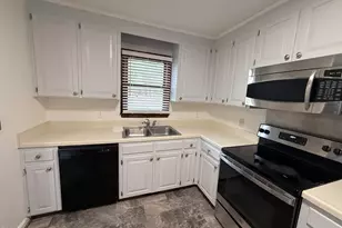 5544 Sharpe Dr, Raleigh, NC 27612 - Photo 9