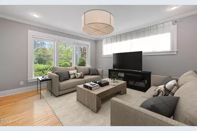 208 W Markham Avenue, Durham, NC 27701 - Photo 3