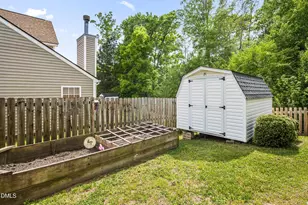 108 Trevor Ridge Dr, Holly Springs, NC 27540 - Photo 25