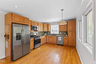 718 S Hughes St, Apex, NC 27502 - Photo 7