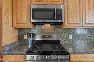 718 S Hughes St, Apex, NC 27502 - Photo 9
