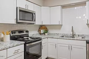 4715 Walden Pond Dr, Raleigh, NC 27604 - Photo 11