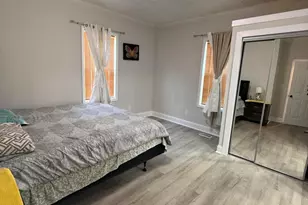 928 E Davis St, Burlington, NC 27215 - Photo 11