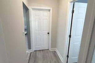 928 E Davis St, Burlington, NC 27215 - Photo 9