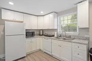 5412 Farley Dr, Raleigh, NC 27609 - Photo 23