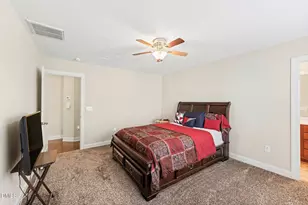 418 Lakemont Dr, Clayton, NC 27520 - Photo 9