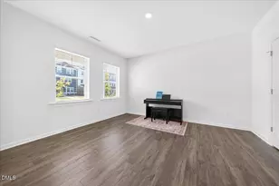 421 Rowe Wy, Knightdale, NC 27545 - Photo 7