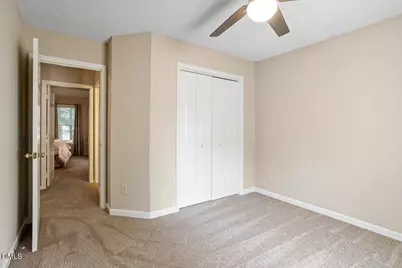 10 Petersburg Place, Durham, NC 27703 - Photo 17