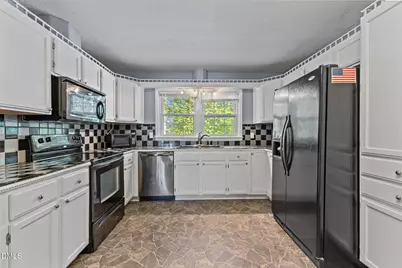 5308 Foxfire Road, Fayetteville, NC 28303 - Photo 7