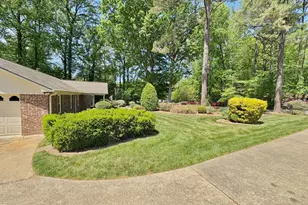 1707 Peace St, Henderson, NC 27536 - Photo 3