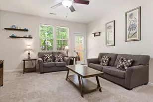 718 Wickham Ridge Rd, Apex, NC 27539 - Photo 9