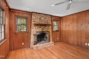 407 Overland Dr, Chapel Hill, NC 27517 - Photo 13