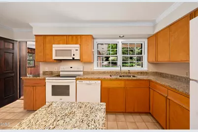 407 Overland Drive, Chapel Hill, NC 27517 - Photo 9