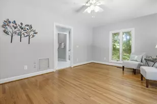 12 Lanier Dr, Chapel Hill, NC 27517 - Photo 19