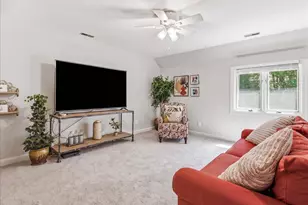 12 Lanier Dr, Chapel Hill, NC 27517 - Photo 29